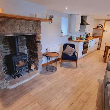 Pass The Keys Charming 19Th Century Country Cottage For 2 Guests Exeter Exterior photo
