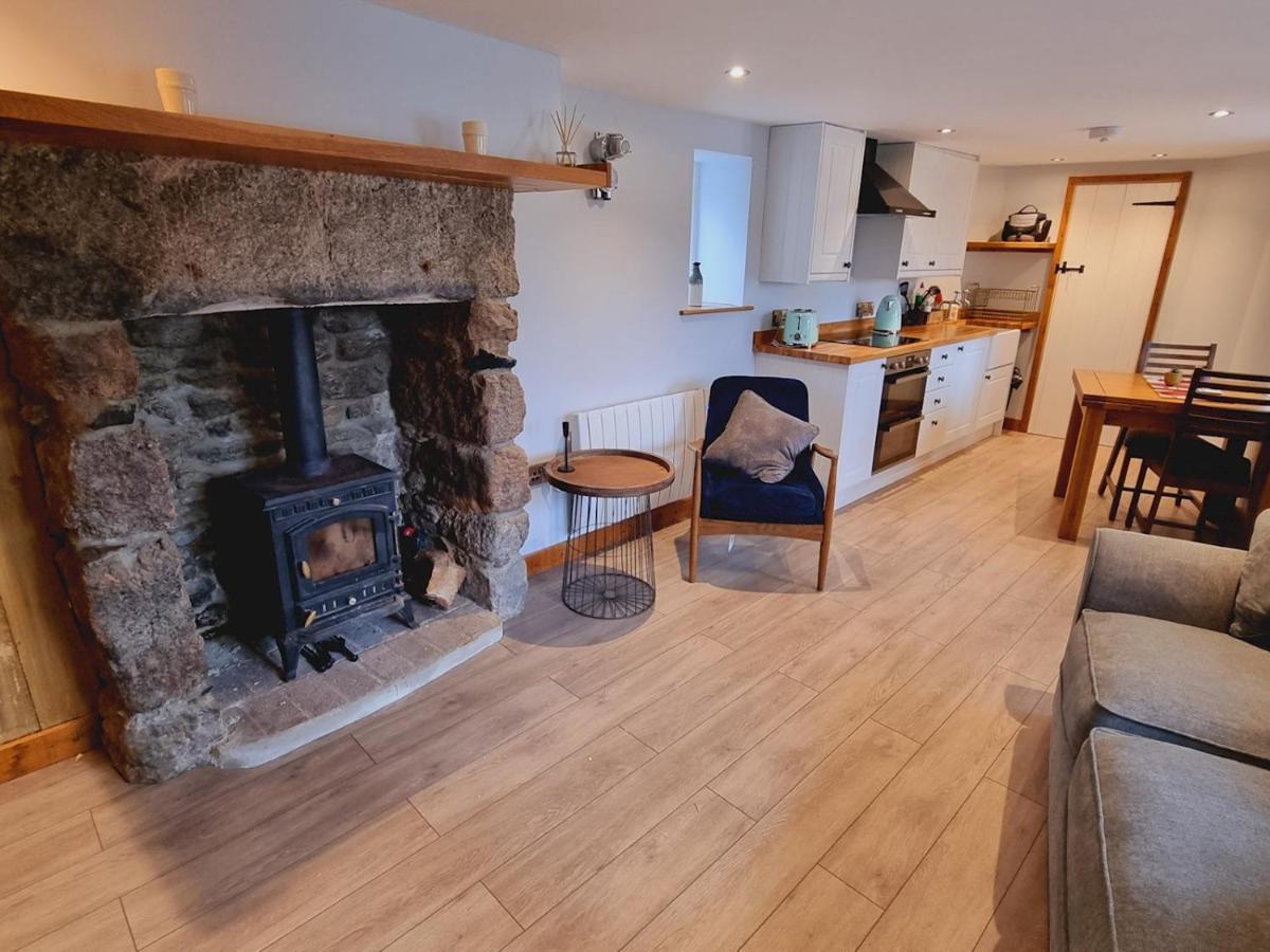 Pass The Keys Charming 19Th Century Country Cottage For 2 Guests Exeter Exterior photo
